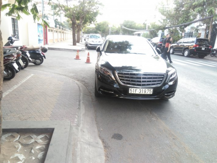 Maybach S600 siêu sang và văn hóa củ khoai lang