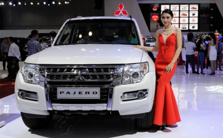 Pajero-f3d20-f0163.jpg