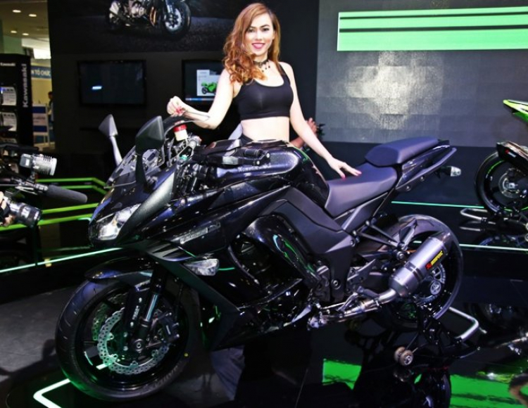 Bộ 3 xe mô-tô của Kawasaki ra mắt tại triển lãm Mô tô Xe máy 2016