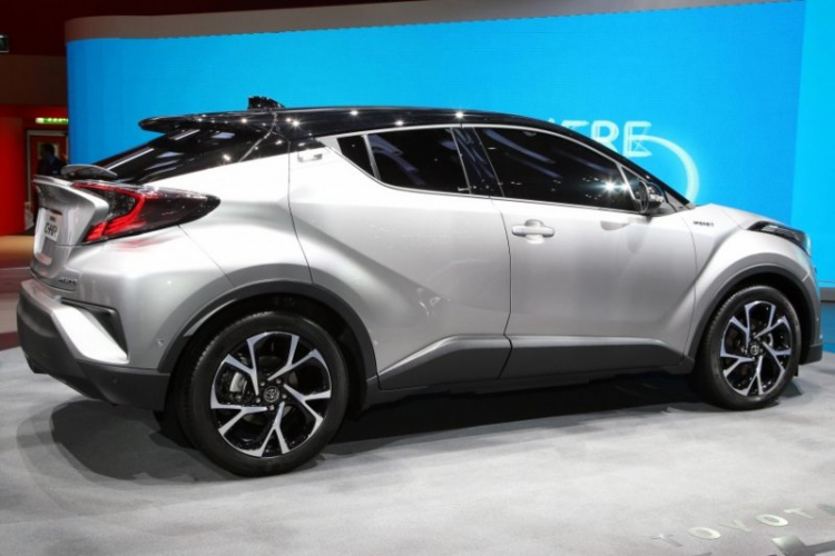 Toyota tiết lộ C-HR 2.0 sẽ mạnh 150 mã lực