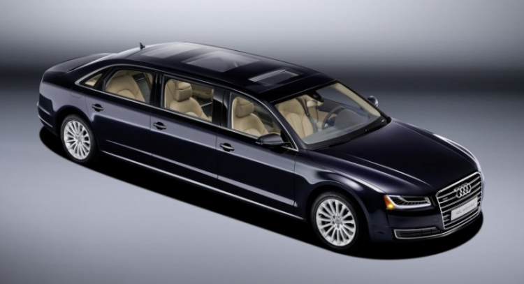 Audi A8 L limo 6 cửa siêu sang có bác nào muốn mua?