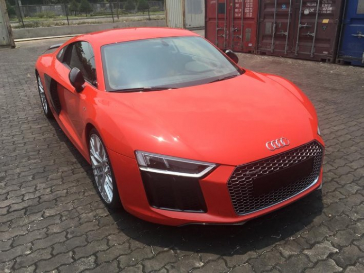 Siêu xe Audi R8 thế hệ mới bất ngờ “cập bến” Việt Nam