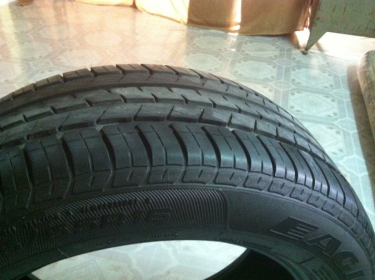em thanh lý 3 cái vỏ xe cho civic 2.0 at