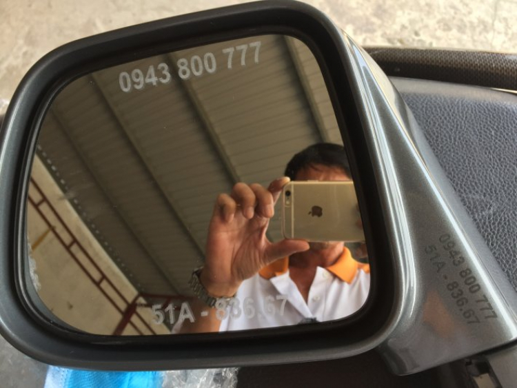 Khắc Lase gương chiếu hậu