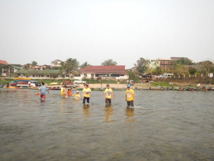 Hành trình OS Caravan xuyên Đông Dương đón mừng Tết Lào 2016 Hành trình OS Caravan xuyên Đông Dương đón mừng Tết Lào 2016