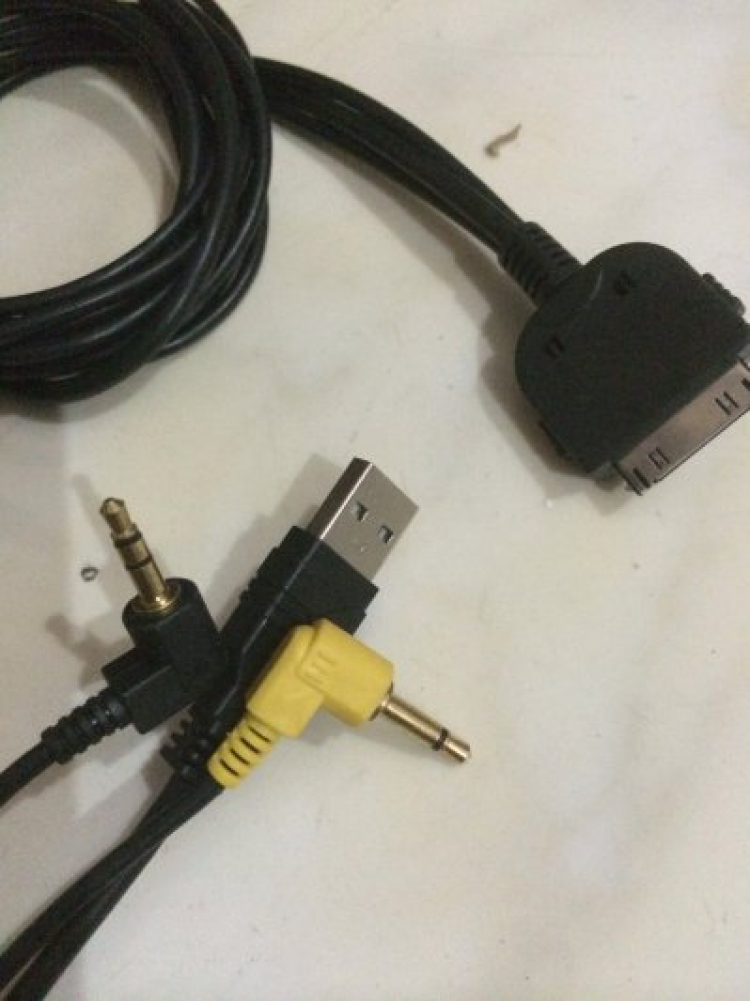 Thanh lý đồ xe Mitsubishi Thanh lý đồ xe Mitsubishi