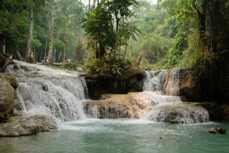 Hành trình OS Caravan xuyên Đông Dương đón mừng Tết Lào 2016