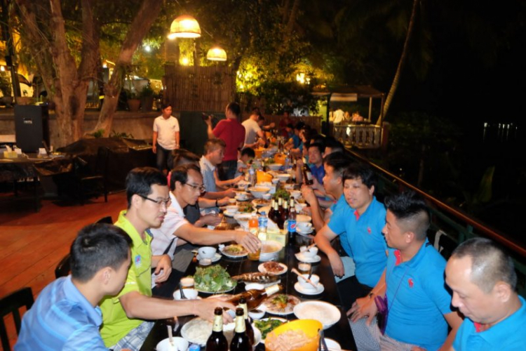 Hành trình OS Caravan xuyên Đông Dương đón mừng Tết Lào 2016 Hành trình OS Caravan xuyên Đông Dương đón mừng Tết Lào 2016
