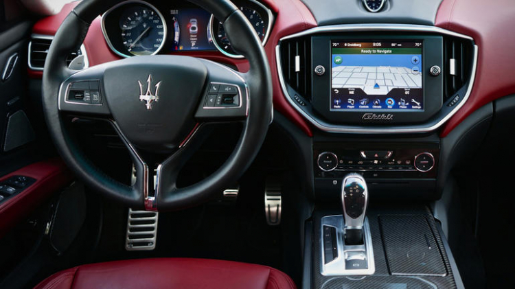 Lái thử Maserati Ghibli – đẳng cấp xe sang Ý Lái thử Maserati Ghibli – đẳng cấp xe sang Ý