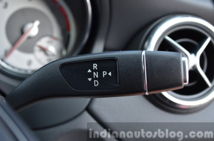 Mercedes-Benz GLC ra mắt tại Việt Nam, giá từ 1,769 - 1,919 tỷ đồng Mercedes-Benz GLC ra mắt tại Việt Nam, giá từ 1,769 - 1,919 tỷ đồng