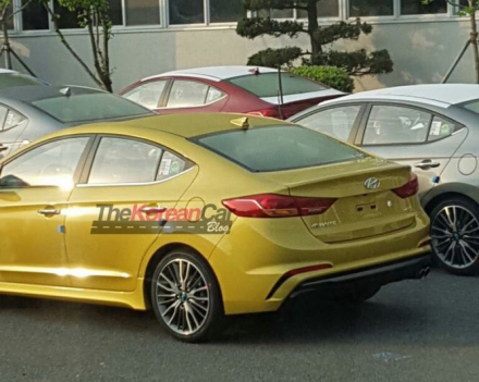 hyundai-elantra-2_9133.jpg