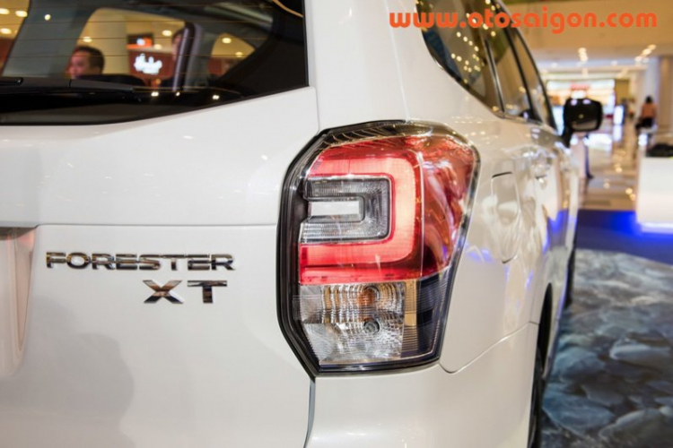 Subaru Forester 2016 có giá từ 1,445 tỷ đồng