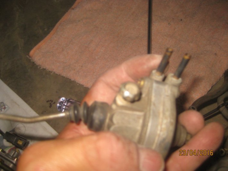 Chia sẻ kinh nghiệm tự bảo dưỡng SuZuKi WaGon Chia sẻ kinh nghiệm tự bảo dưỡng SuZuKi WaGon