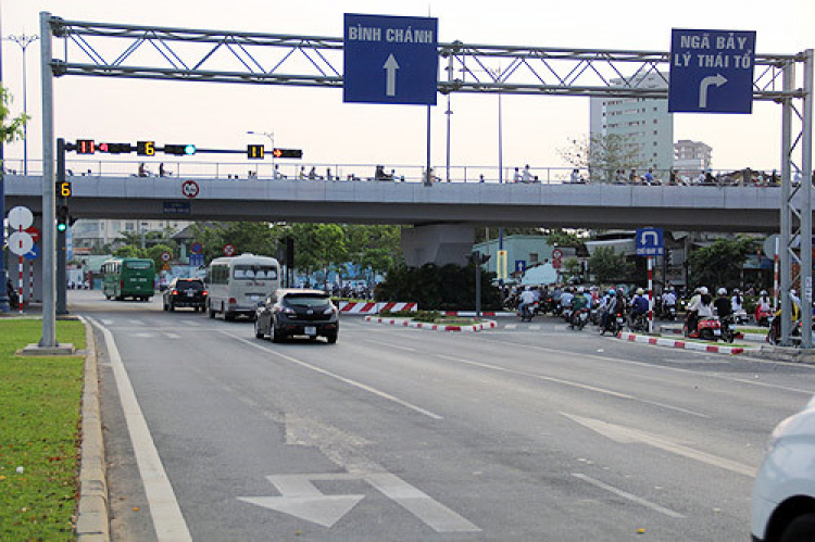 Không có biển Hết khu dân cư, chạy làm sao đây ? Không có biển Hết khu dân cư, chạy làm sao đây ?