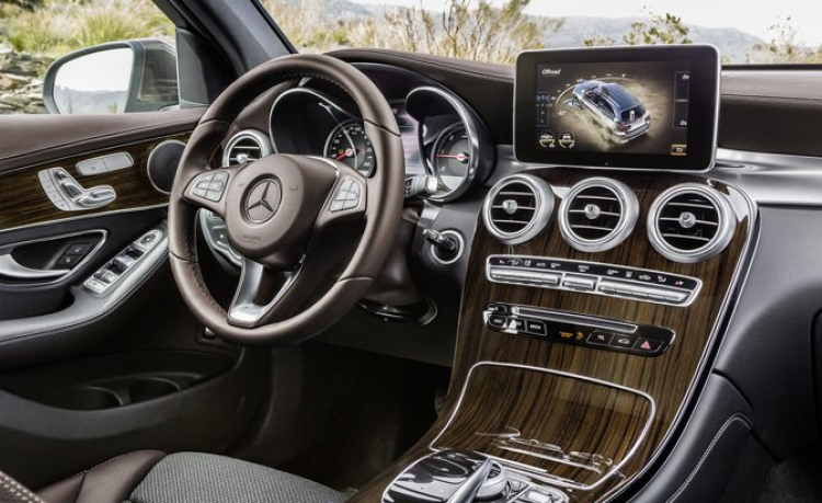 11 điều cần biết về Mercedes-Benz GLC 2016