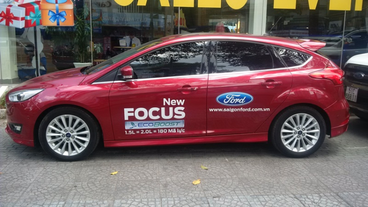Em định mua Ford Focus 1.5 Ecoboost 2016