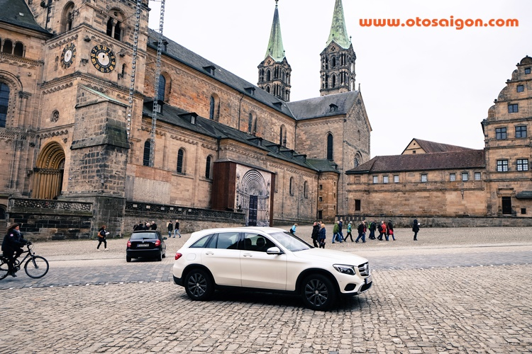 Trải nghiệm ban đầu Mercedes Benz GLC 250 tại Châu Âu