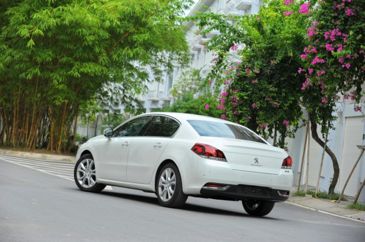 Peugeot 508 – sedan hạng sang cho người Việt