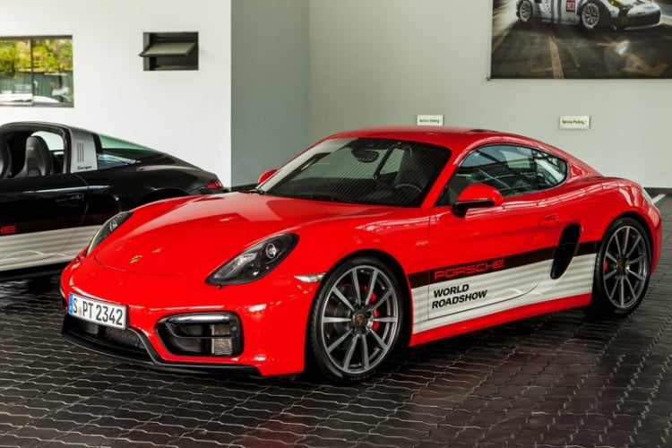 Tay đua Porsche nói gì về chiếc 911?