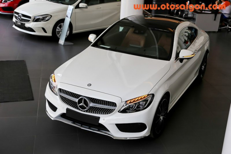 Mercedes C-Class Coupe 2017 đầu tiên về Việt Nam