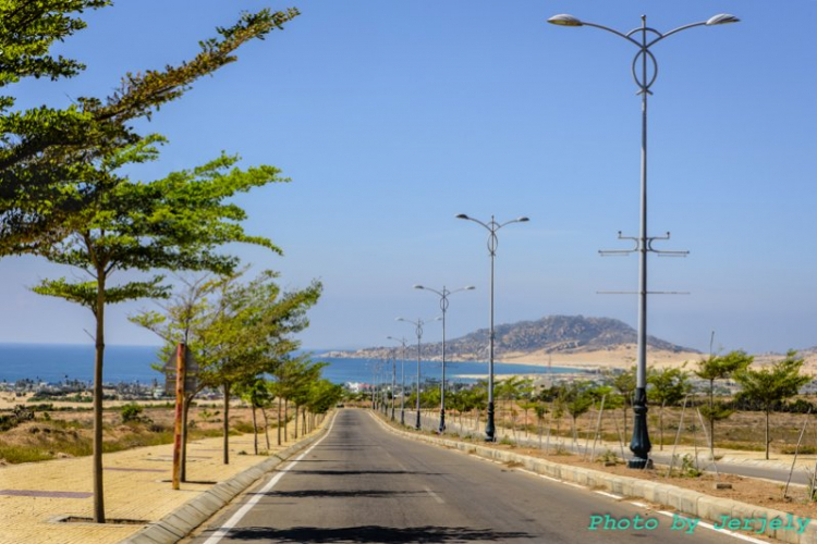 Trải nghiệm cung đường ven biển Vĩnh Hy - Phan rang, Phan Rí Cửa - Kê Gà. Trải nghiệm cung đường ven biển Vĩnh Hy - Phan rang, Phan Rí Cửa - Kê Gà.