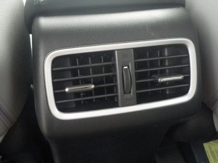 Em qua Mỹ, nên mua Honda CR-V hay Toyota Rav4? Em qua Mỹ, nên mua Honda CR-V hay Toyota Rav4?