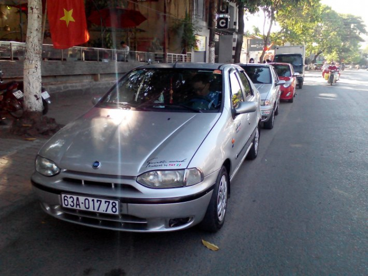 Đèn xe fiat 1.6 tối quá Đèn xe fiat 1.6 tối quá