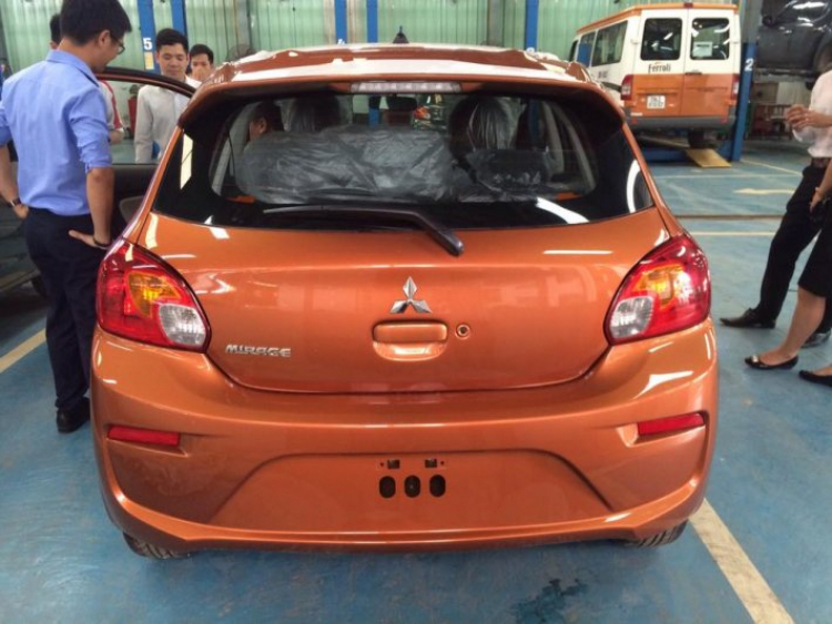 Mitsubishi Mirage mới có giá từ 463 triệu đồng Mitsubishi Mirage mới có giá từ 463 triệu đồng