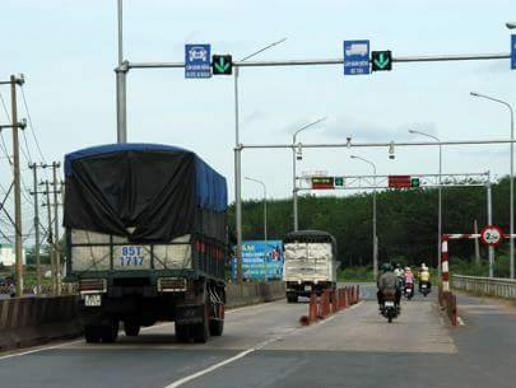 BIỂN BÁO NÀO ĐÚNG