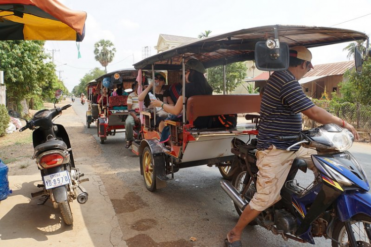 Hành trình Vietnam-Laos-Cambodia, Previa Club