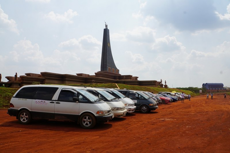 Hành trình Vietnam-Laos-Cambodia, Previa Club