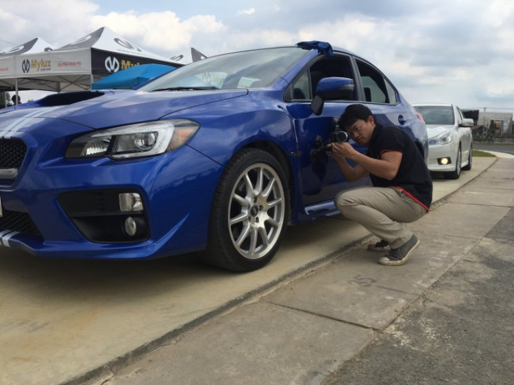 Giúp em phân biệt WRX vs STI.