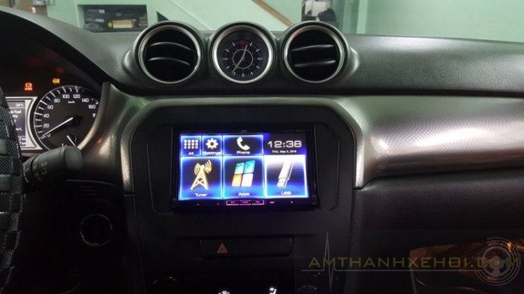 Gắn DVD cho Suzuki Vitara 2016 Gắn DVD cho Suzuki Vitara 2016