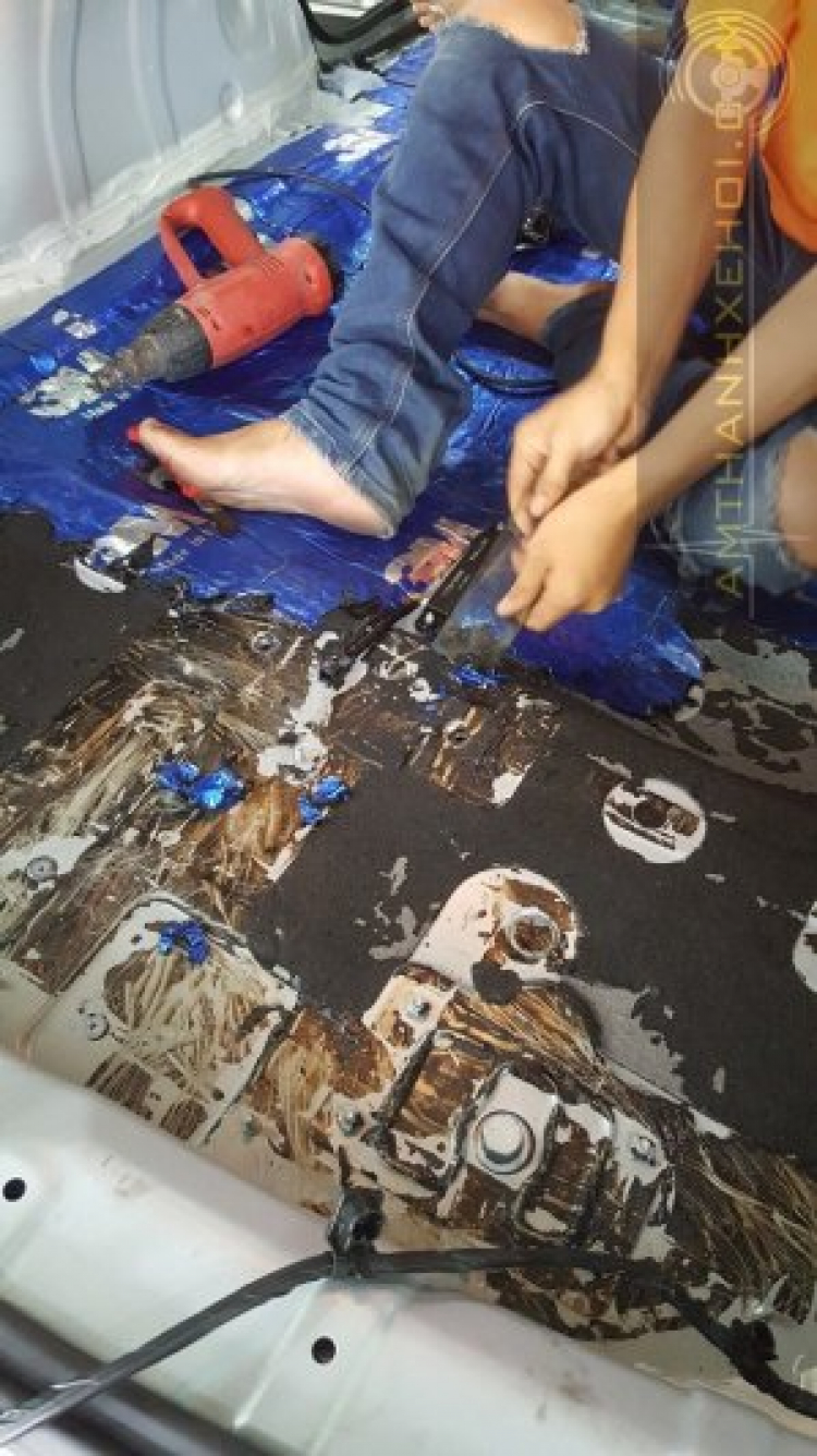 Làm lại & Nâng cấp âm thanh cho SantaFe 2015. Làm lại & Nâng cấp âm thanh cho SantaFe 2015.