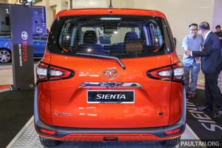 Soi Toyota Sienta xuất hiện ở triển lãm Malaysia