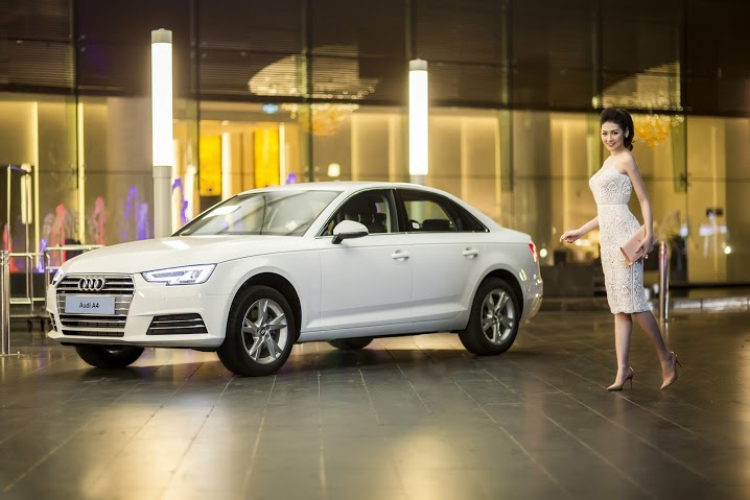 Á hậu Dương Tú Anh gợi cảm bên Audi A4