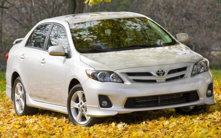 Toyota-Corolla-S-US-spec-e1464236760150-850x532.jpg