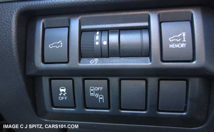 Subaru Outback 2016 có đèn liếc chưa các bác. Subaru Outback 2016 có đèn liếc chưa các bác.