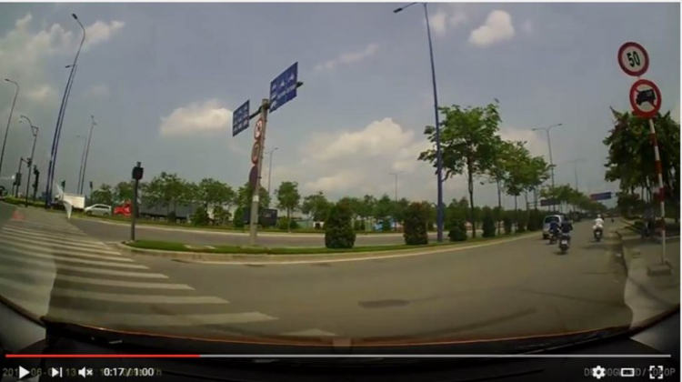 Biển 411 - 412: lỗi "sai làn" và lỗi "không chấp hành biển báo, vạch kẻ đường". Hiểu sao cho đúng ? Biển 411 - 412: lỗi "sai làn" và lỗi "không chấp hành biển báo, vạch kẻ đường". Hiểu sao cho đúng ?