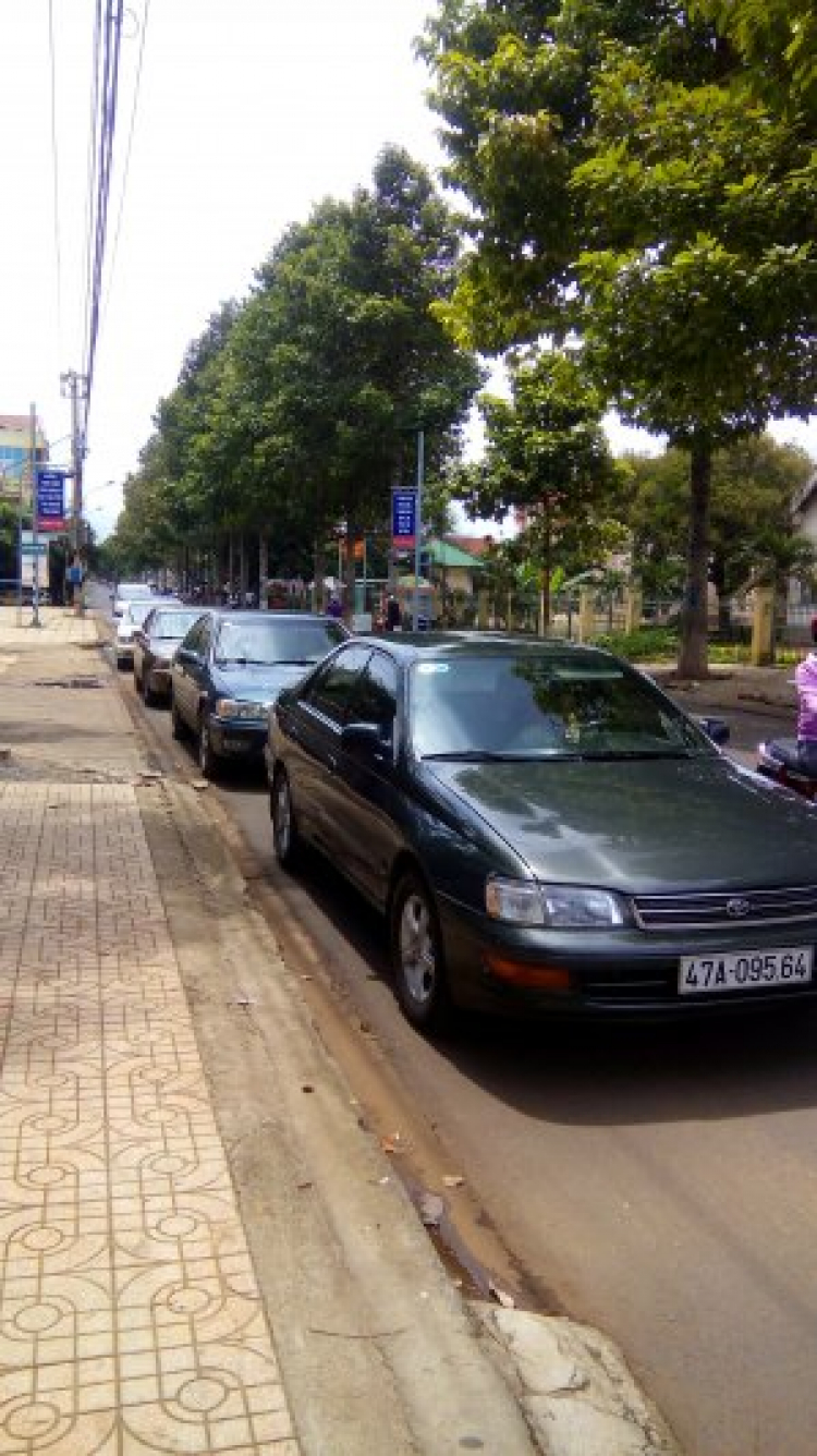 Toyota Corona 1992 - 1996 mắt híp đít bồng (Na béo ) Toyota Corona 1992 - 1996 mắt híp đít bồng (Na béo )
