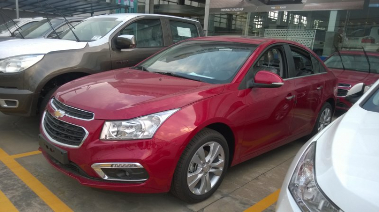 Kia Cerato 1.6  2016 vs Honda City AT: nên chọn xe nào ?