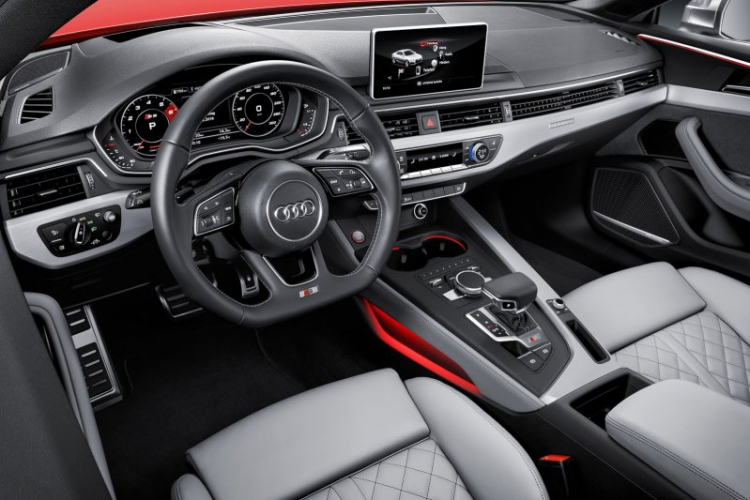 Audi A5 và S5 Coupe 2017: Đẹp sắc sảo không thể chối từ