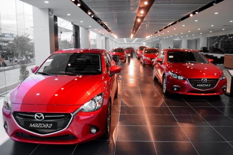 Kia Morning và Mazda2 giảm 15 triệu đồng từ 3/6