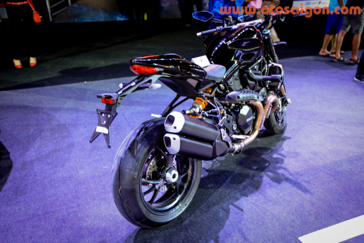 Ducati Monster 1200R khoe dáng tại Audi Progressive