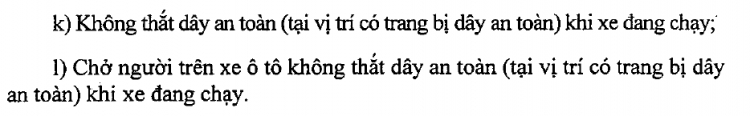 Ngồi ghế sau ô tô không thắt dây an toàn cũng bị phạt