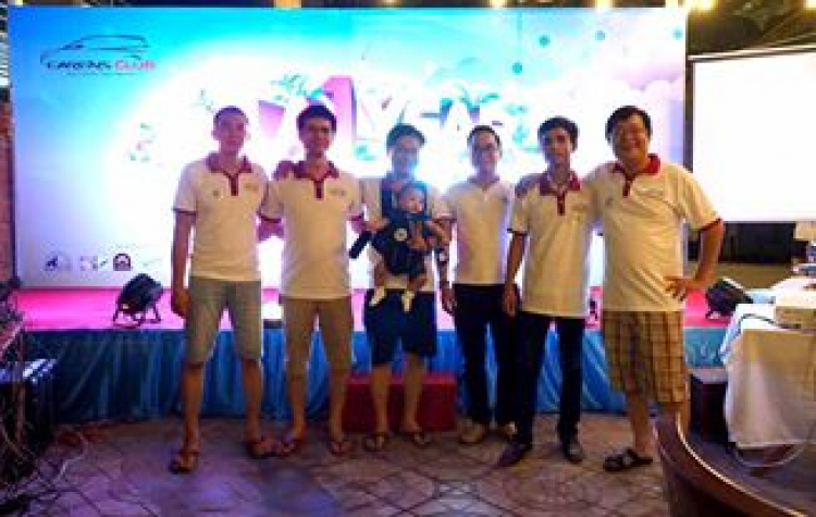 GALA 1 YEAR KỶ NIỆM 1 NĂM THÀNH LẬP CLB KIA CARENS CLUB VIETNAM (KCCV)