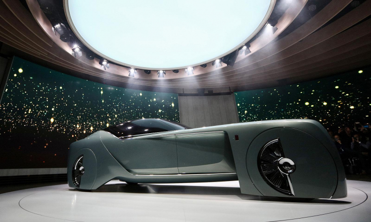 BMW tiết lộ  Rolls-Royce và Mini Vision Next 100 concept