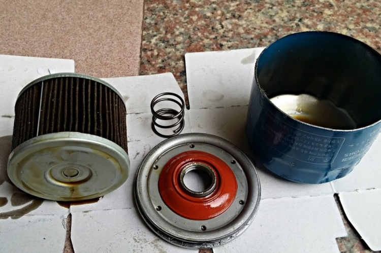 Xe kia carem 2.0AT khởi động buổi sáng nào tiếng cạch cạch đầu máy . các bác giúp e với (( Xe kia carem 2.0AT khởi động buổi sáng nào tiếng cạch cạch đầu máy . các bác giúp e với ((