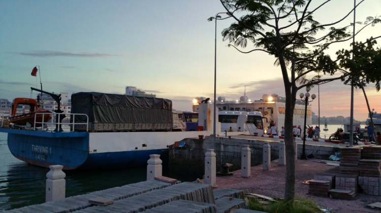 Caravan hành trình khám phá thiên đường Đảo Ngọc Phú Quốc - Biển hè vẫy gọi Caravan hành trình khám phá thiên đường Đảo Ngọc Phú Quốc - Biển hè vẫy gọi
