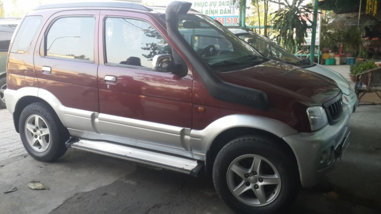 Land Cruser 2001 vs Audi Q7 2006. Land thắng.